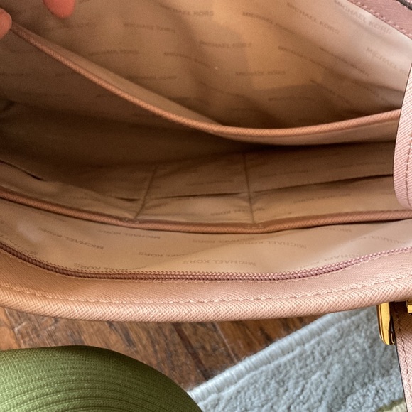 Michael Kors tote bag - Picture 5 of 9